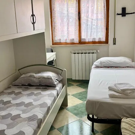Casa Smeraldo Lejlighed Ameglia