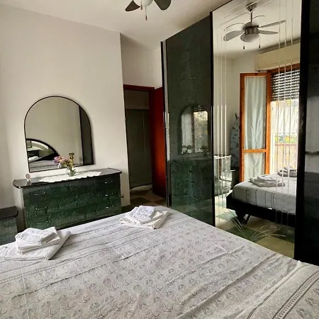 Casa Smeraldo Апартаменты Амелия